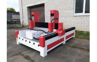 Двухшпиндельный ЧПУ DeKart S1525S для камня в наличии – цена и характеристики Двухшпиндельный ЧПУ DeKart S1525S для камня в наличии – цена и характеристики